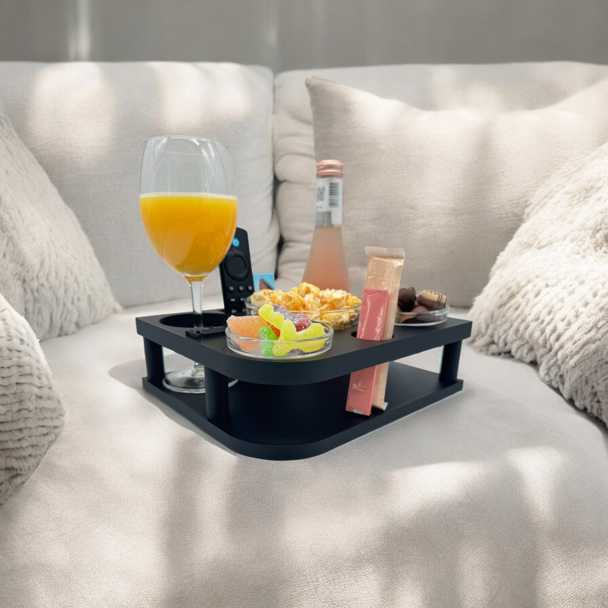 Couchbuddy Eckig mit 2 Glasschalen - Freie Form