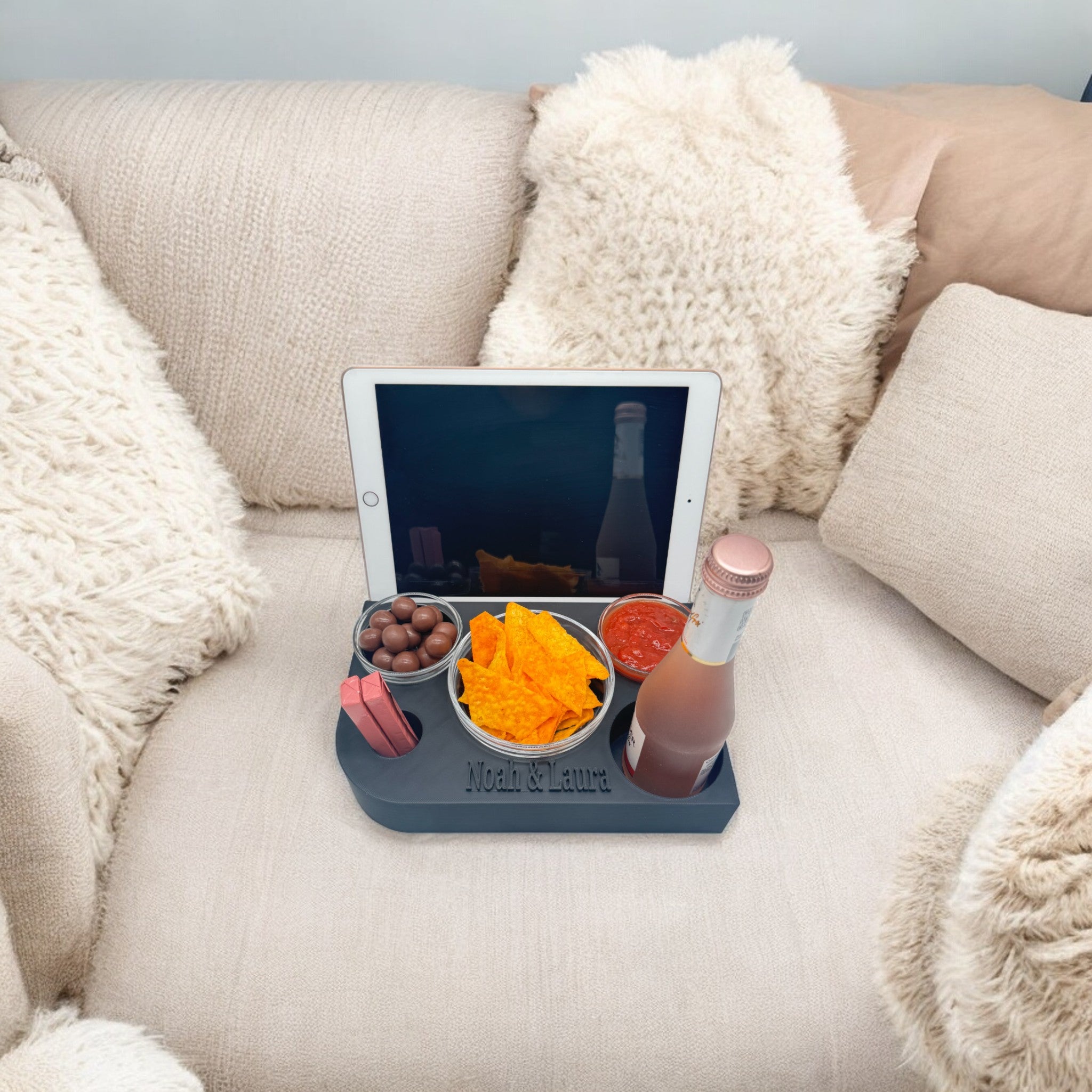 Couchbuddy Eckig mit Tablethalter und 2 Glasschalen
