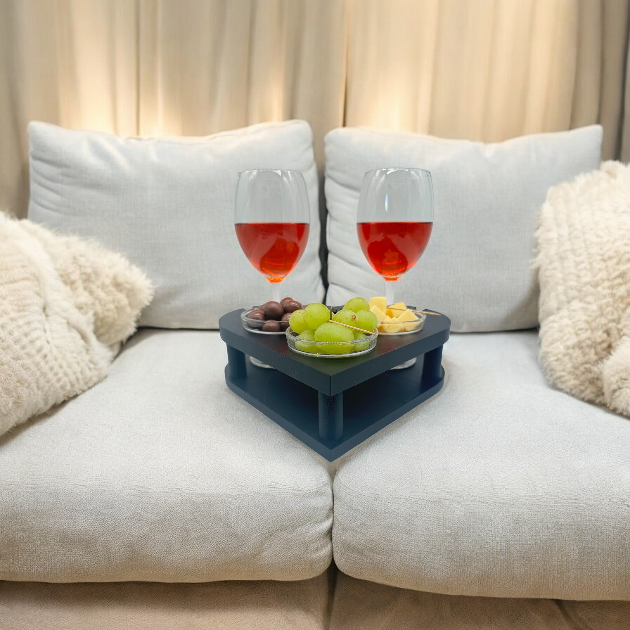 Couchbuddy Weinhalter - Herzform inkl. 2 Glasschalen